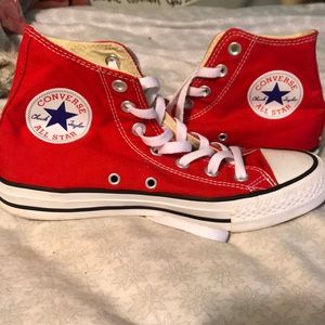 Red converse